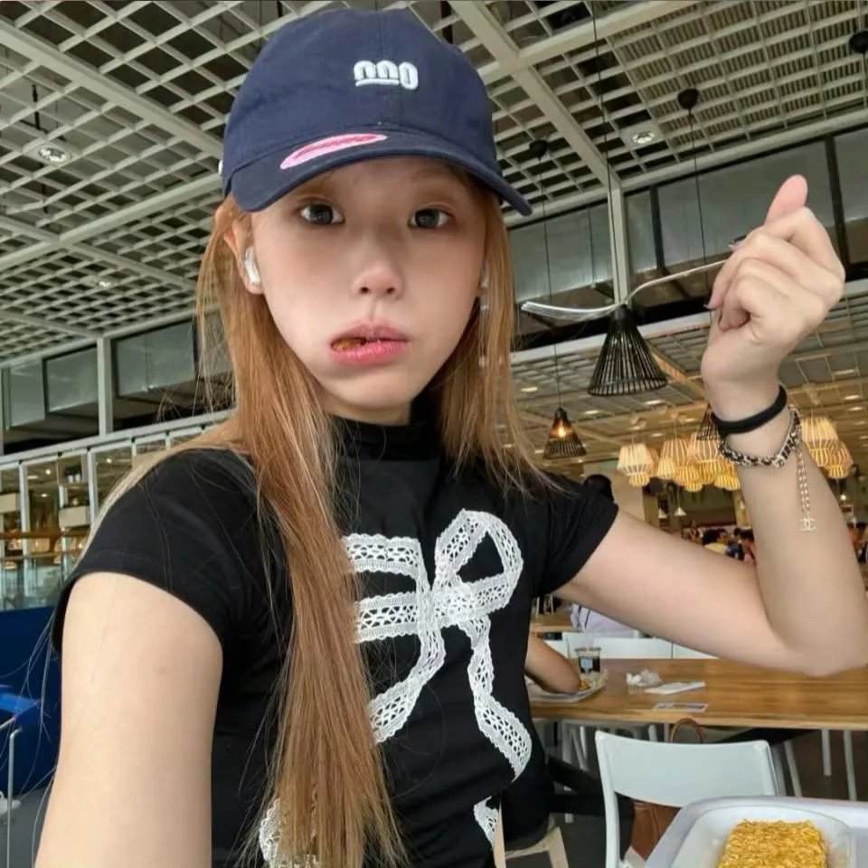 残酷女淫魔
